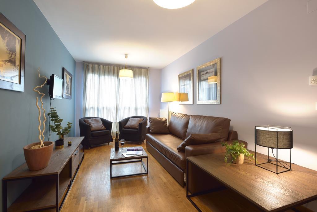 Suites Pamplona Plaza Экстерьер фото